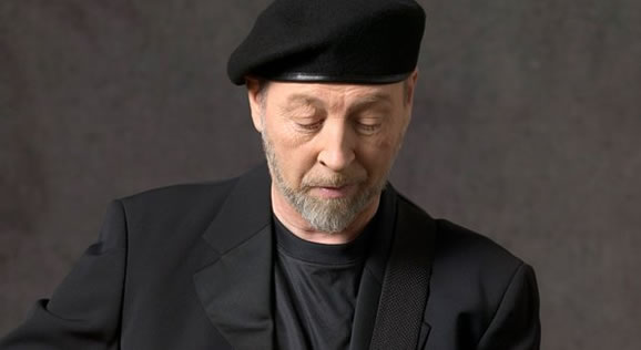 Post image for Richard Thompson – Dream Attic